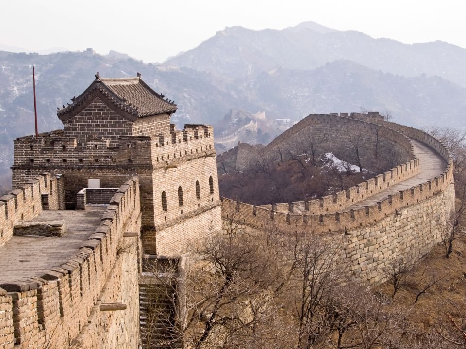 Tường vữa đất của Vạn Lý Trường Thành bền vững hàng nghìn năm (Lookout tower at the Great Wall of China)