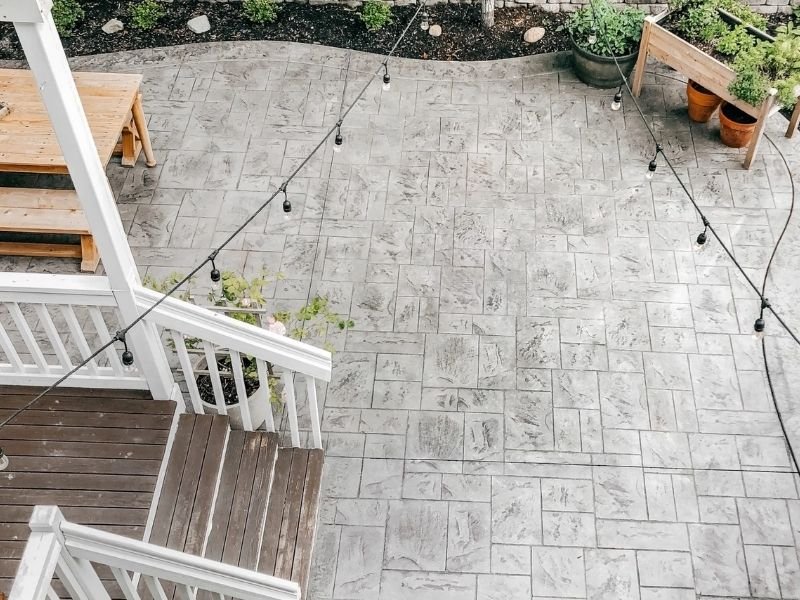 Bê tông áp khuôn thi công ngoài trời có khả năng chống trơn trượt tốt