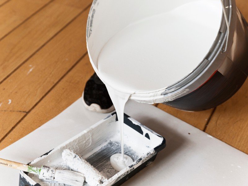 Sơn lót là lớp sơn trung gian giữa tường và sơn nước/sơn hiệu ứng